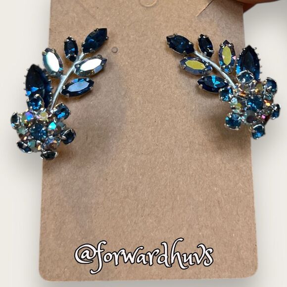 RARE AB Rhinestone Clip Earrings with Spring Attached Rhinestone Flower - Picture 6 of 8